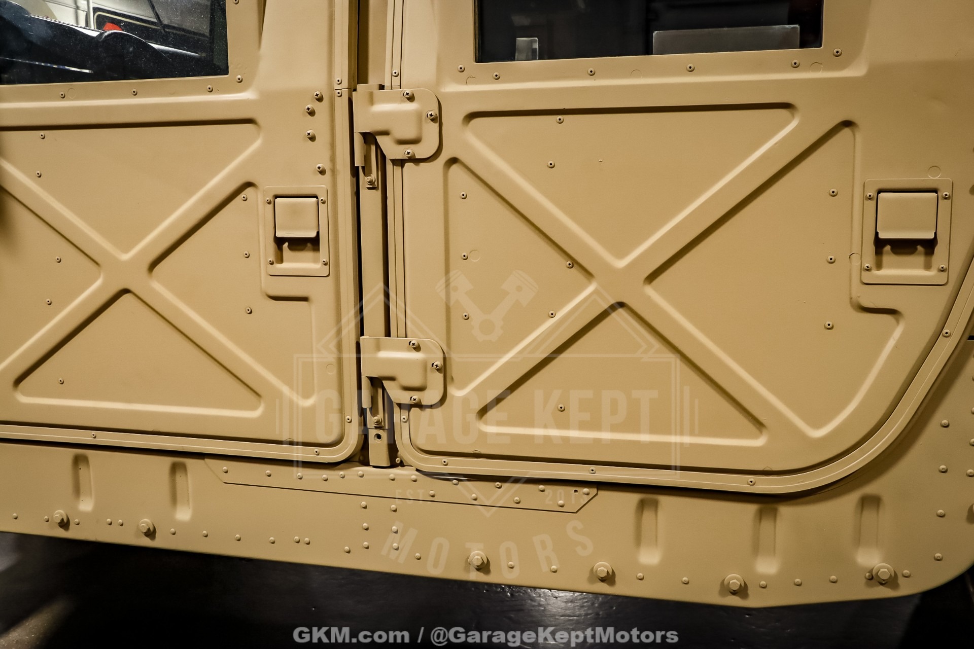 2009 AM General M1165A1