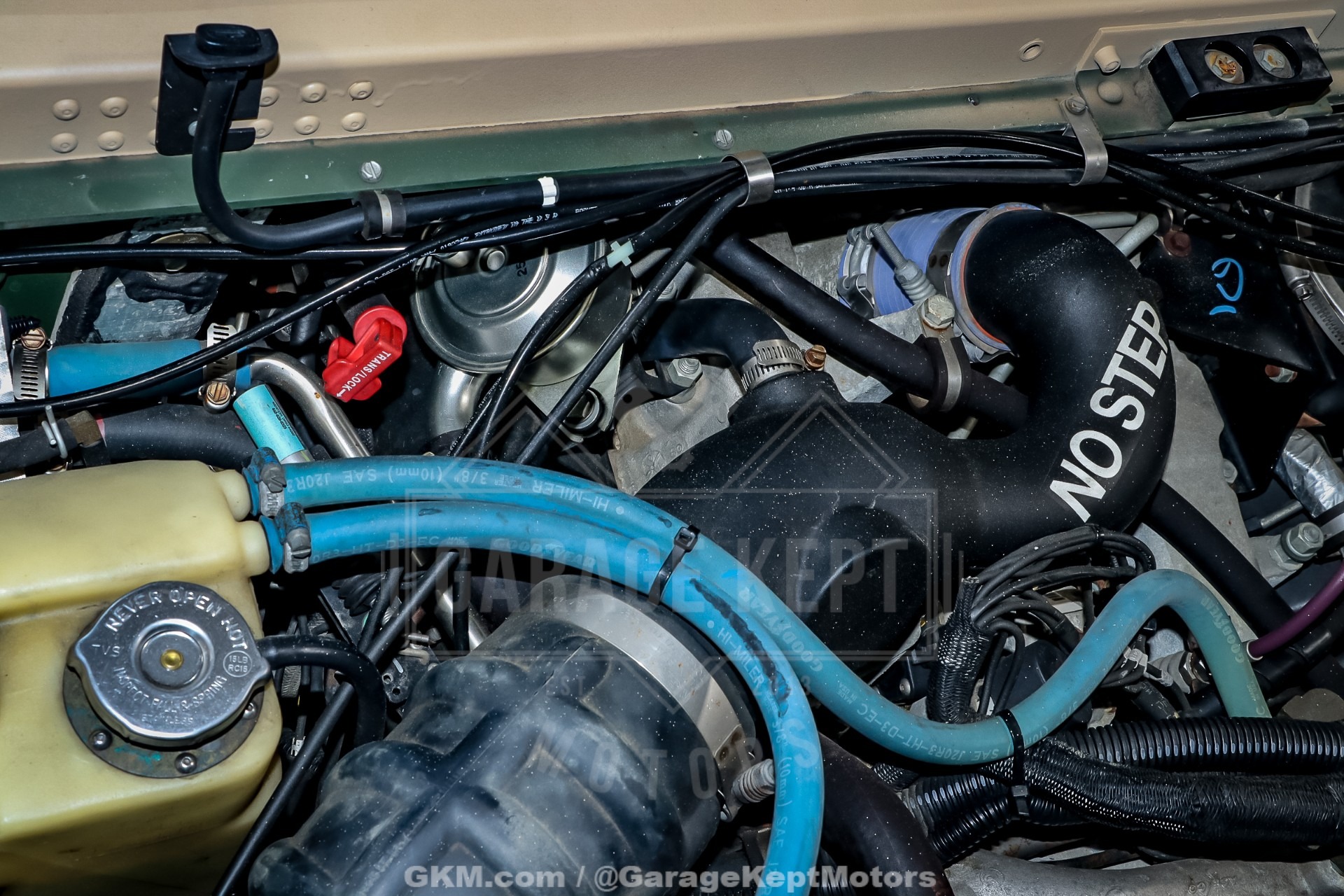 2009 AM General M1165A1