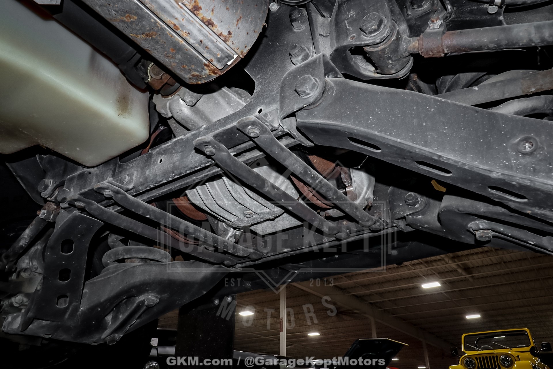 2009 AM General M1165A1