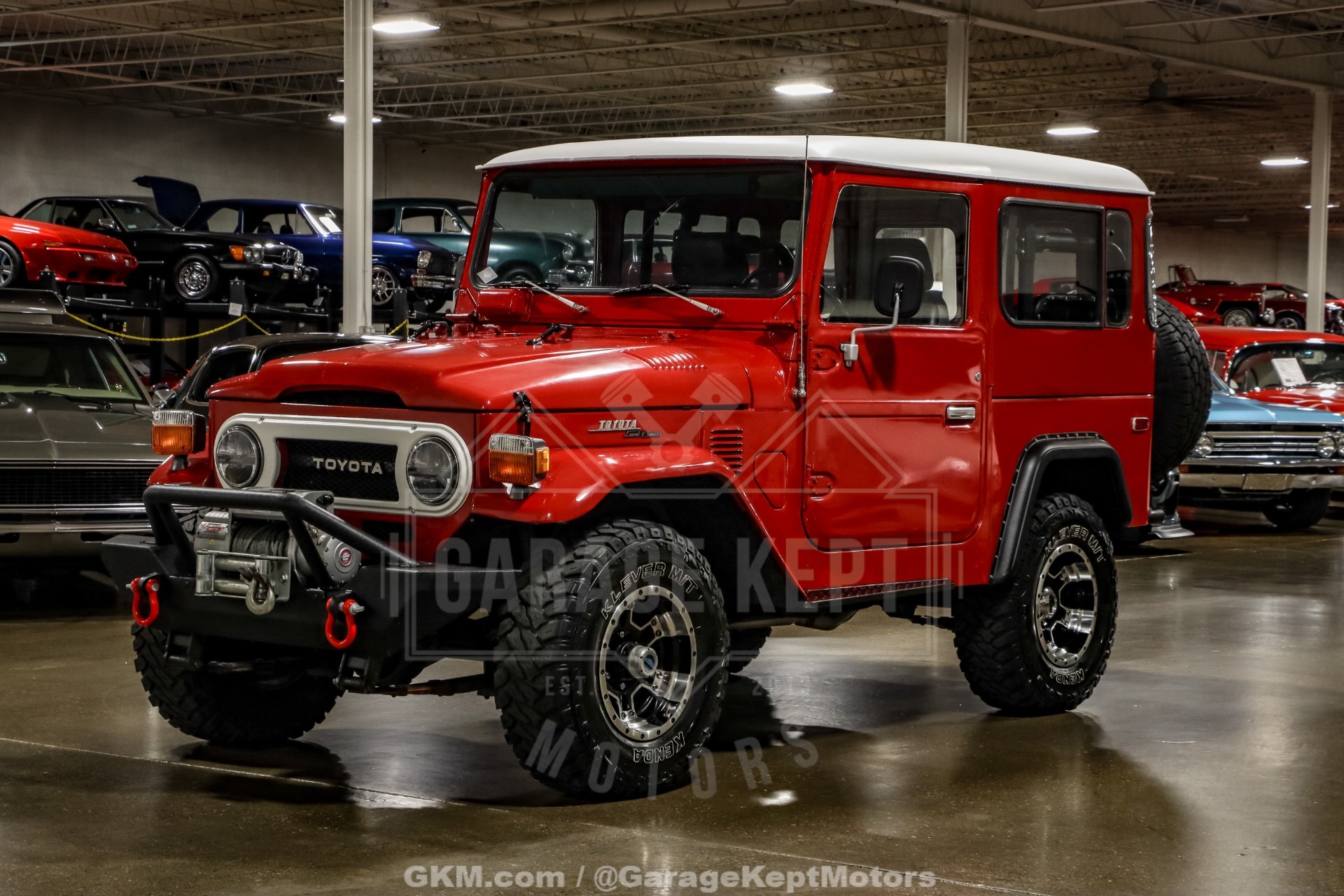 1977 Toyota Land Cruiser FJ40 - 2
