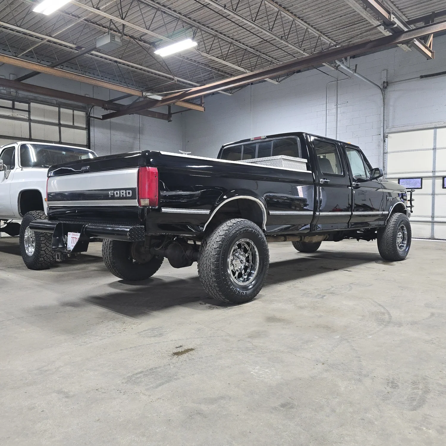 1995 Ford F-350 XLT - 4