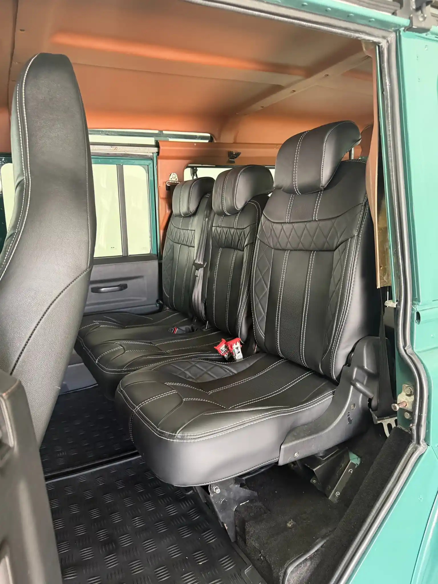 1985 Land Rover Defender 110