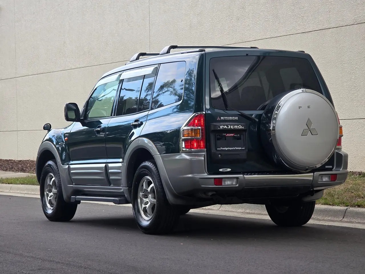 1999 Mitsubishi Pajero Exceed - 5