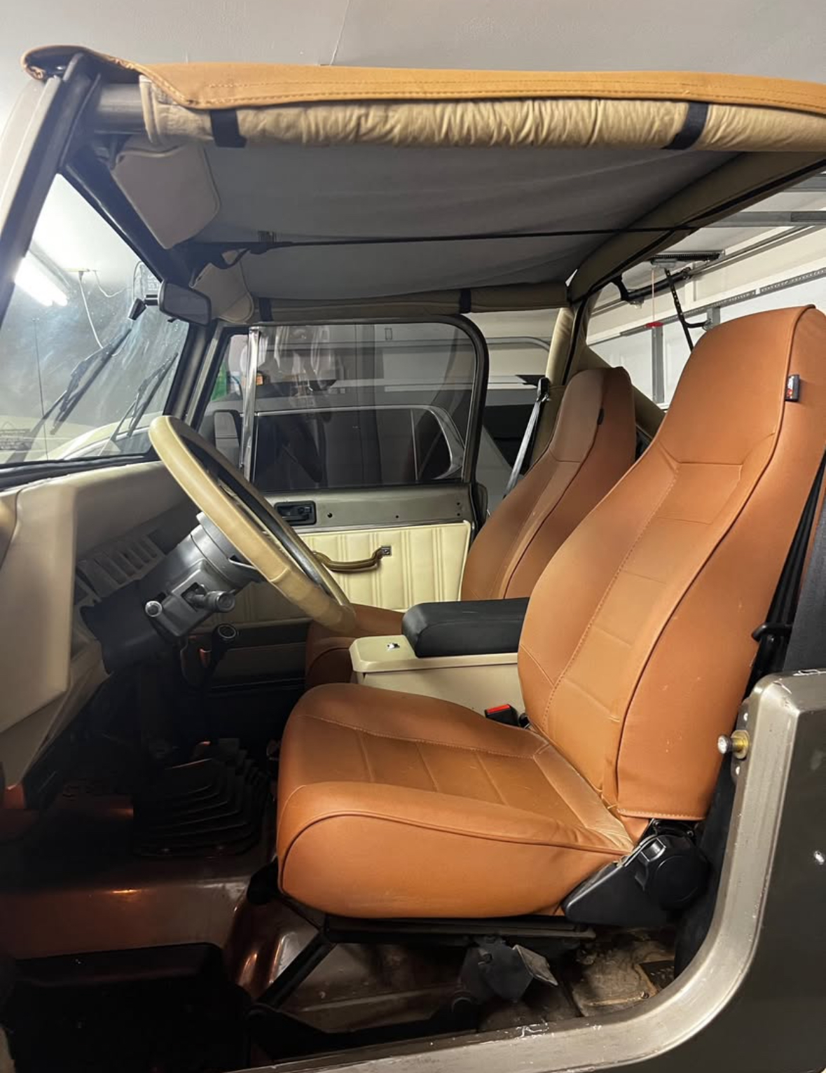 1989 Jeep Wrangler Sahara - 4