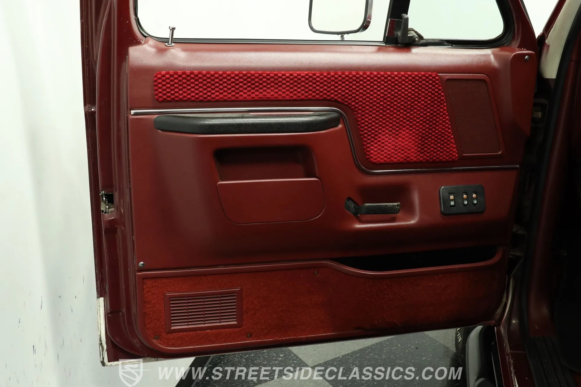 1990 Ford Bronco XLT 4×4