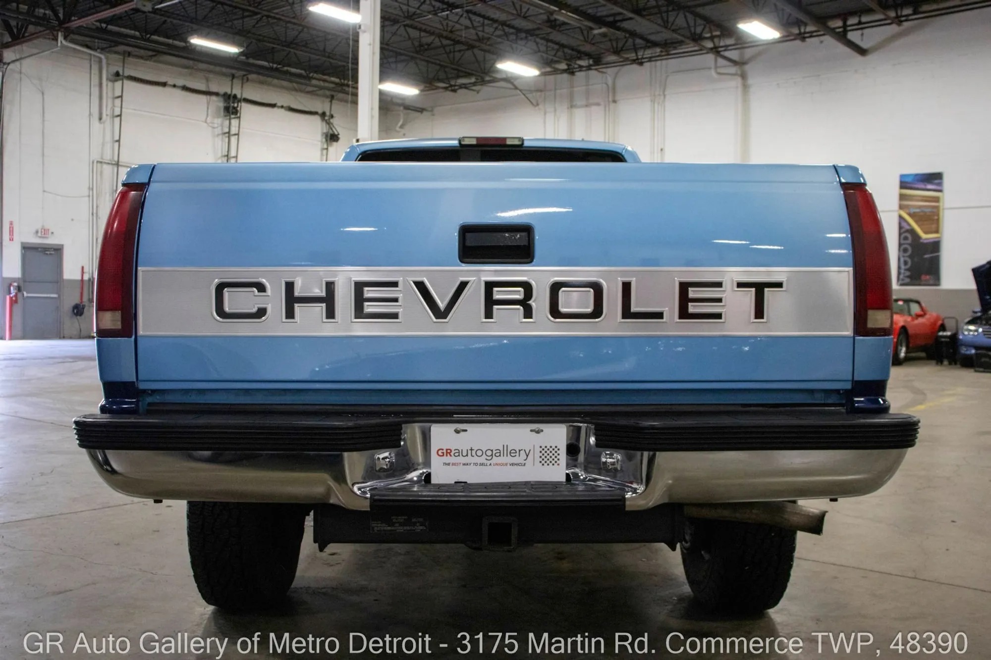 28k-Mile 1996 Chevrolet K-2500 - 4