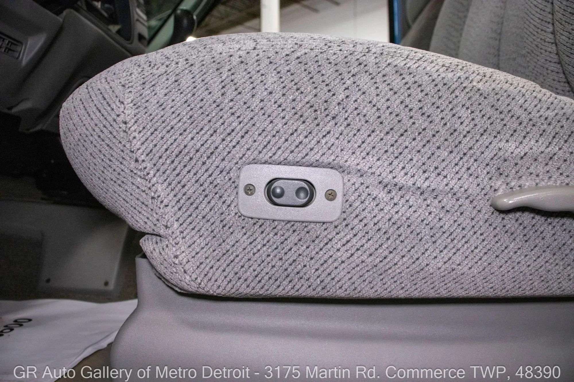 28k-Mile 1996 Chevrolet K-2500