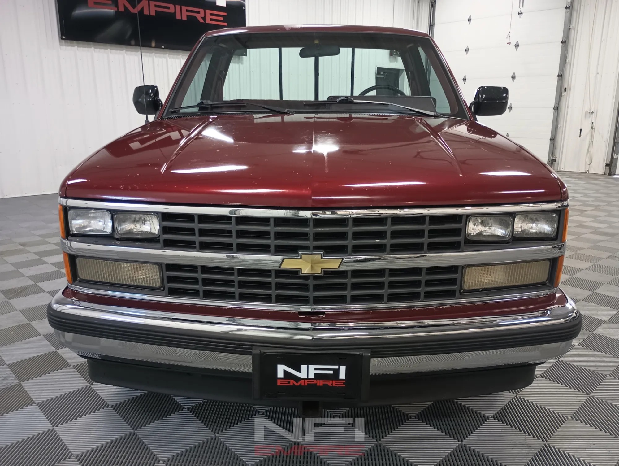 1988 Chevrolet C2500 Cheyenne - 3