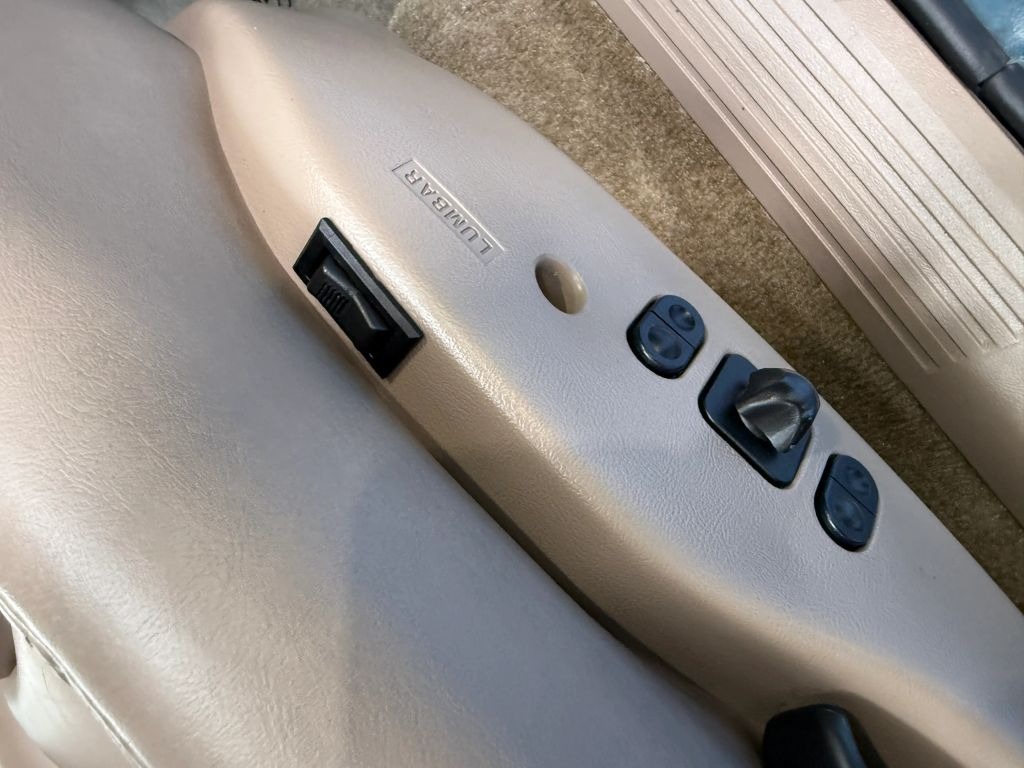 1994 Ford Explorer Eddie Bauer