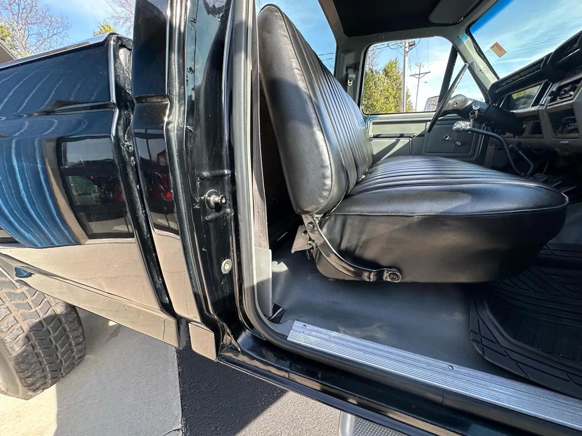 1986 Ford F-350 XL