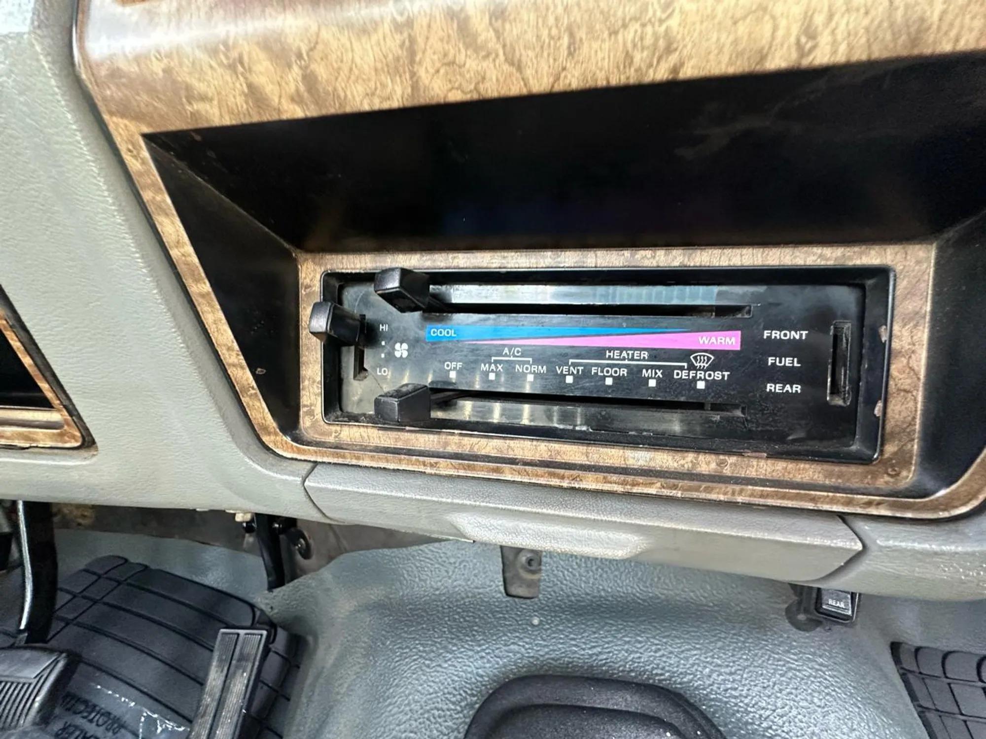 1986 Ford F-350 XL
