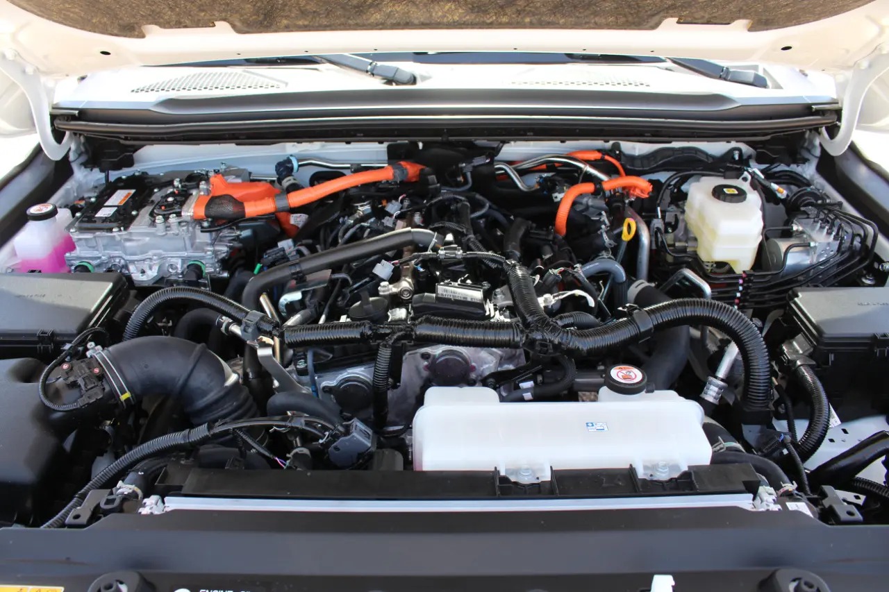 2025 Toyota Land Cruiser - 4