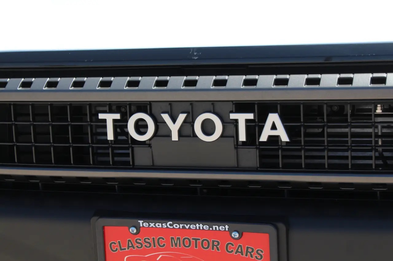 2025 Toyota Land Cruiser