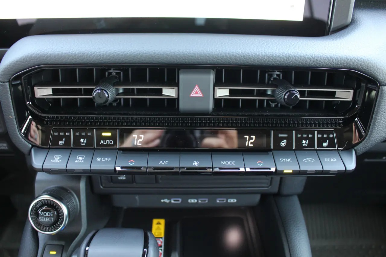 2025 Toyota Land Cruiser