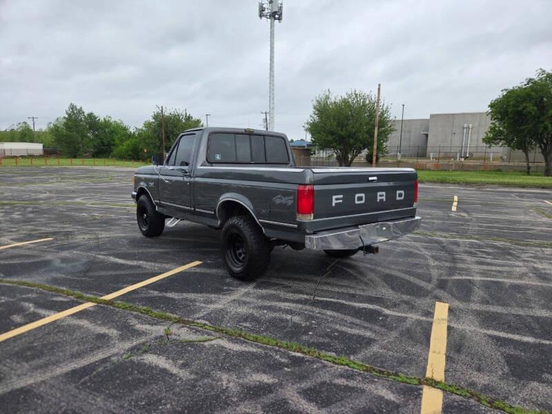 30k-Mile 1990 Ford F-150 XL