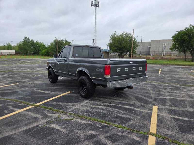 30k-Mile 1990 Ford F-150 XLT Lariat