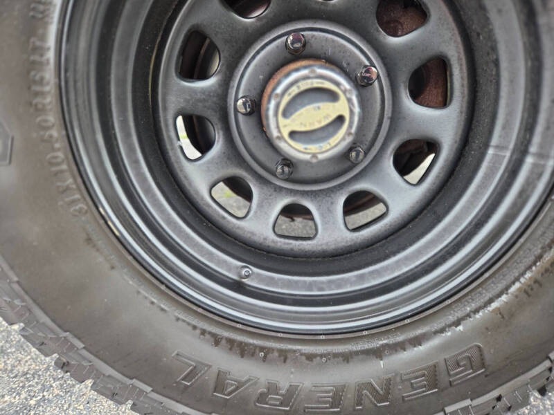 30k-Mile 1990 Ford F-150 XLT Lariat