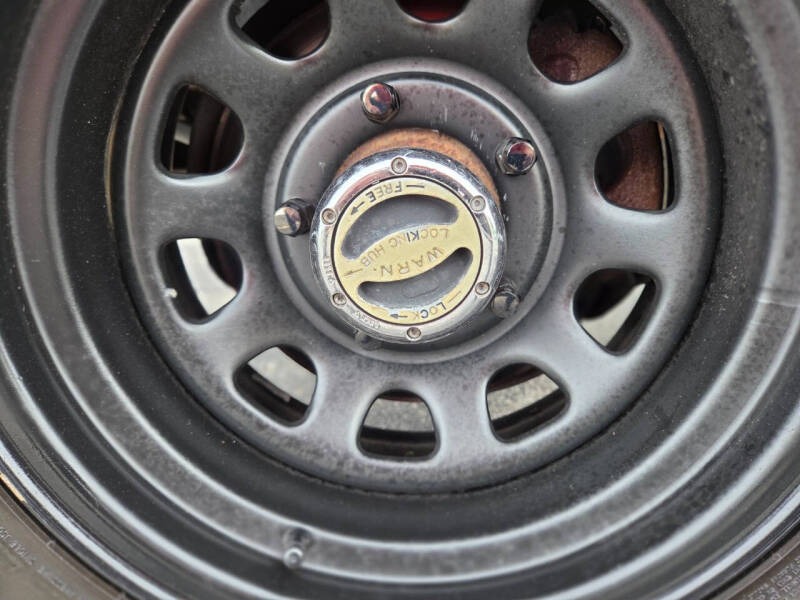 30k-Mile 1990 Ford F-150 XLT Lariat