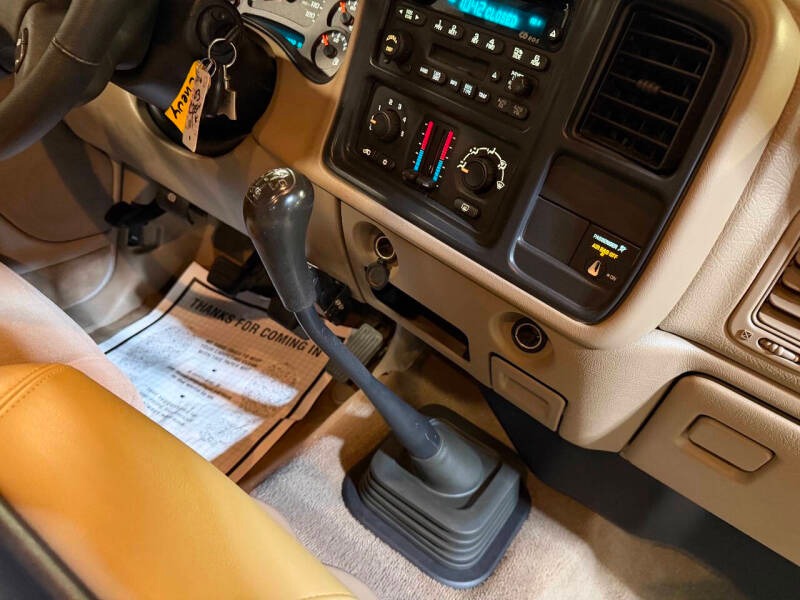 2003 Chevrolet Silverado 3500 LS