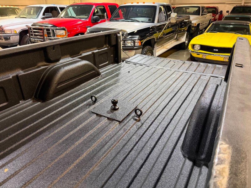 2003 Chevrolet Silverado 3500 LS