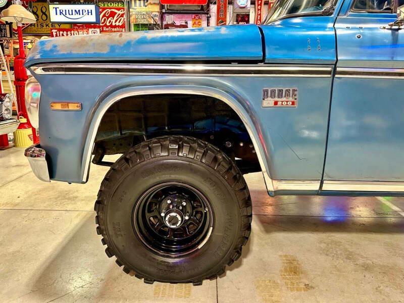 1970 Dodge D200 Adventurer Pickup