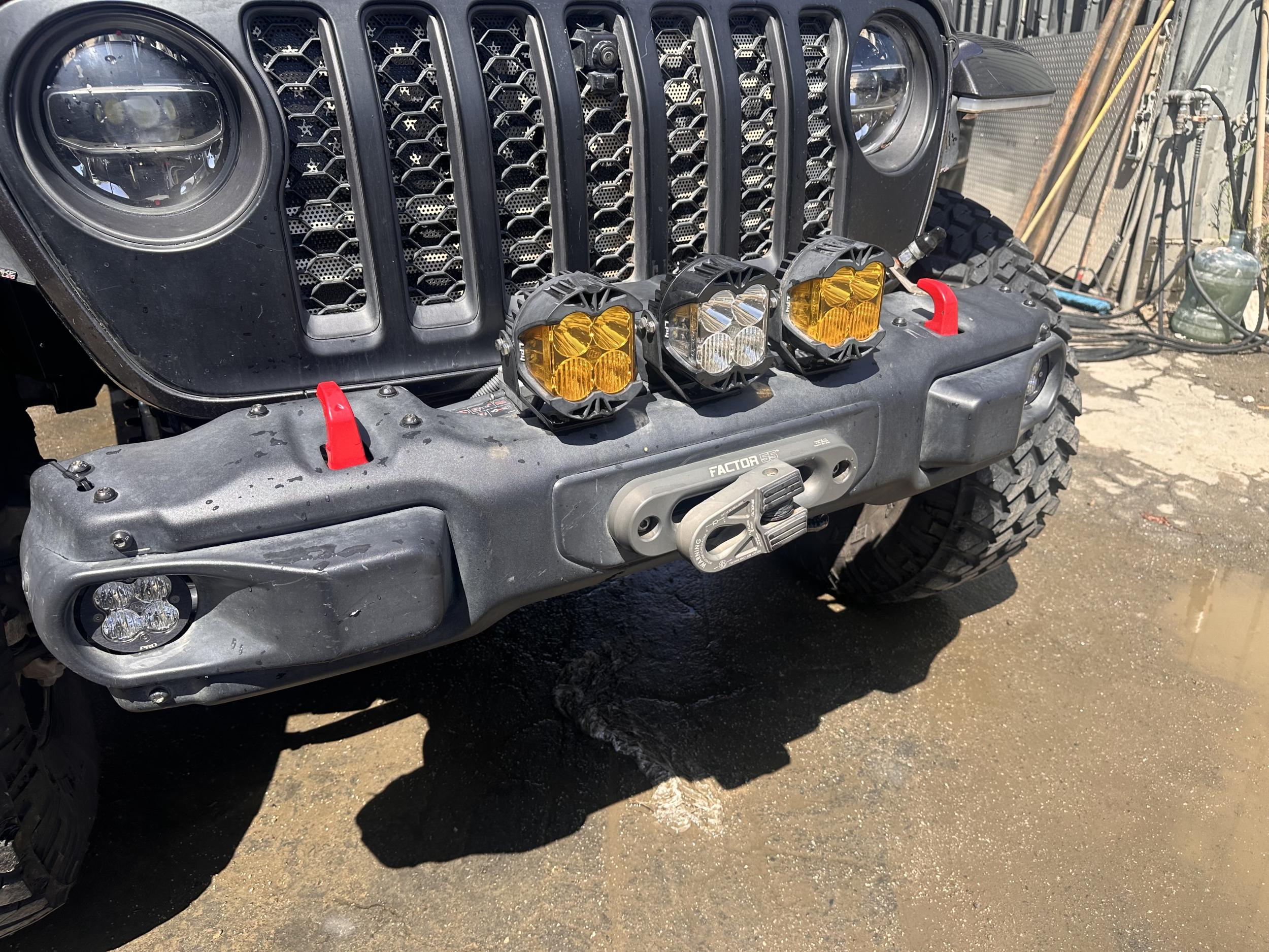 2021 Jeep Gladiator