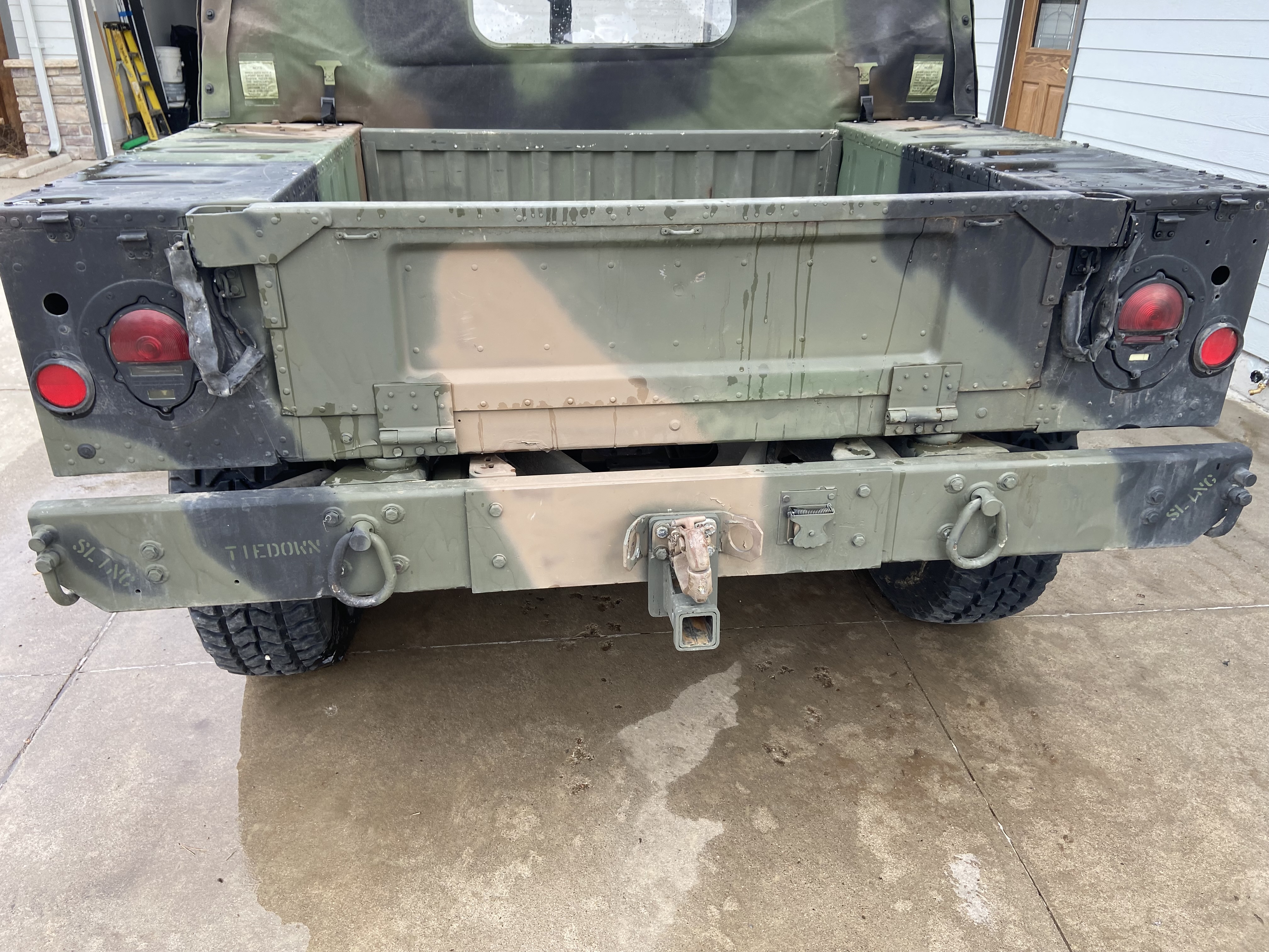 2004 AM General HMMWV M1097A2