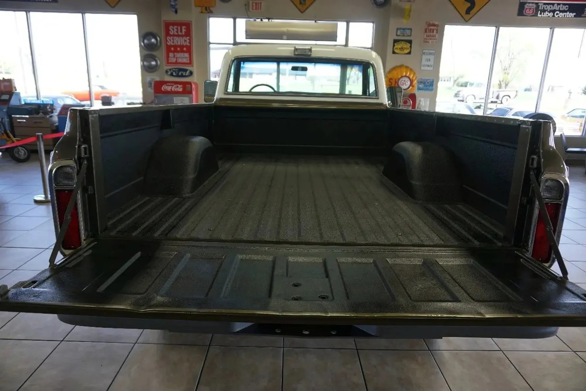 1970 Chevrolet K10 CST - 4