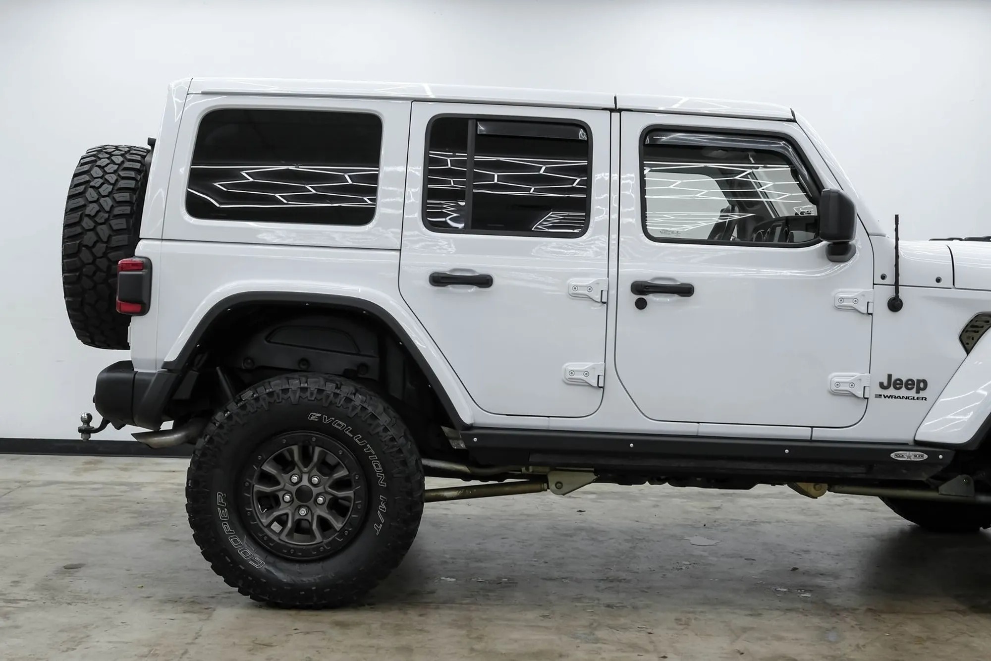2023 Jeep Wrangler Rubicon 392 - 5