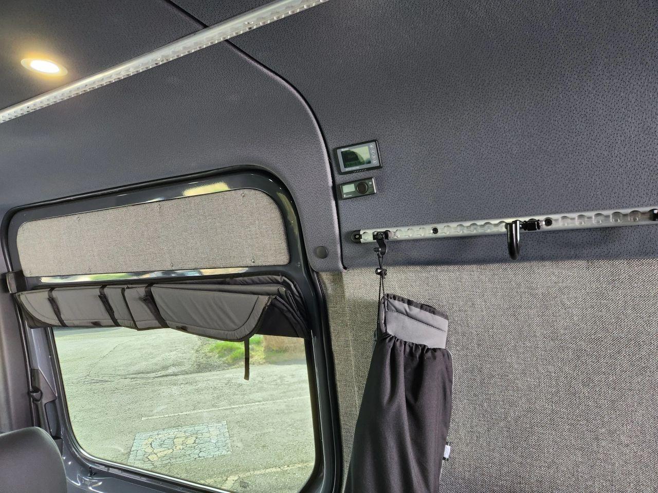 2022 Mercedes-Benz Sprinter 2500 Camper