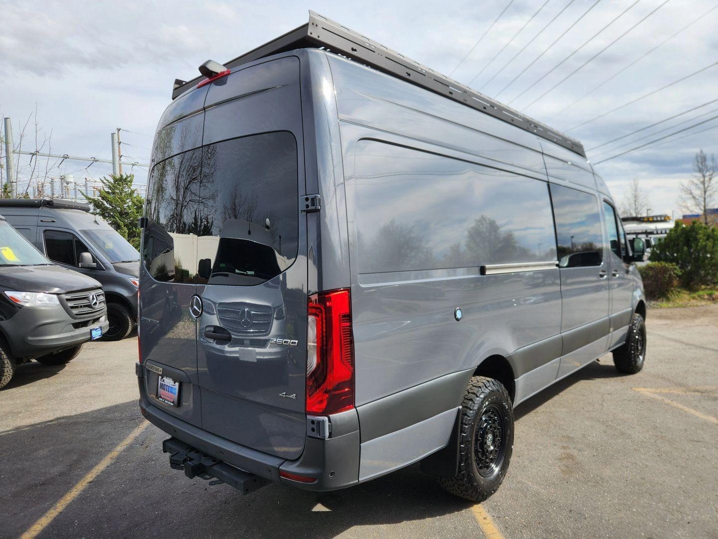 2022 Mercedes-Benz Sprinter 2500 Camper