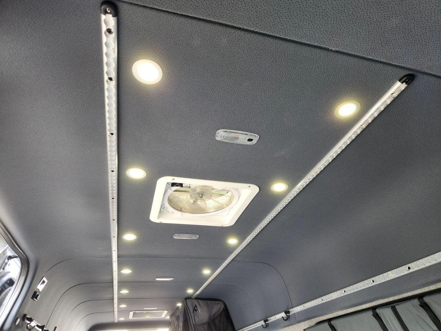 2022 Mercedes-Benz Sprinter 2500 Camper