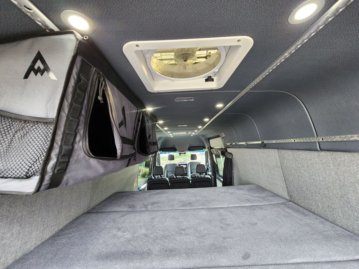 2022 Mercedes-Benz Sprinter 2500