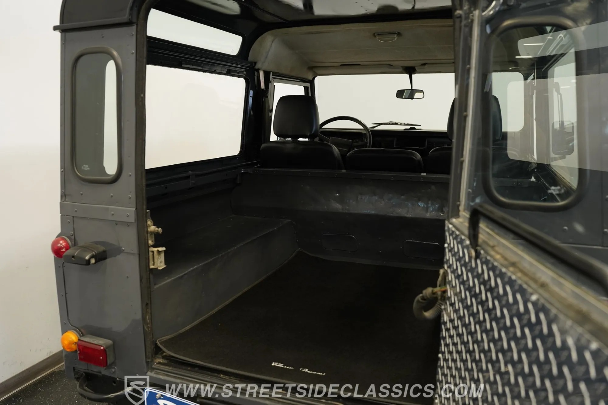 1987 Land Rover Defender 90