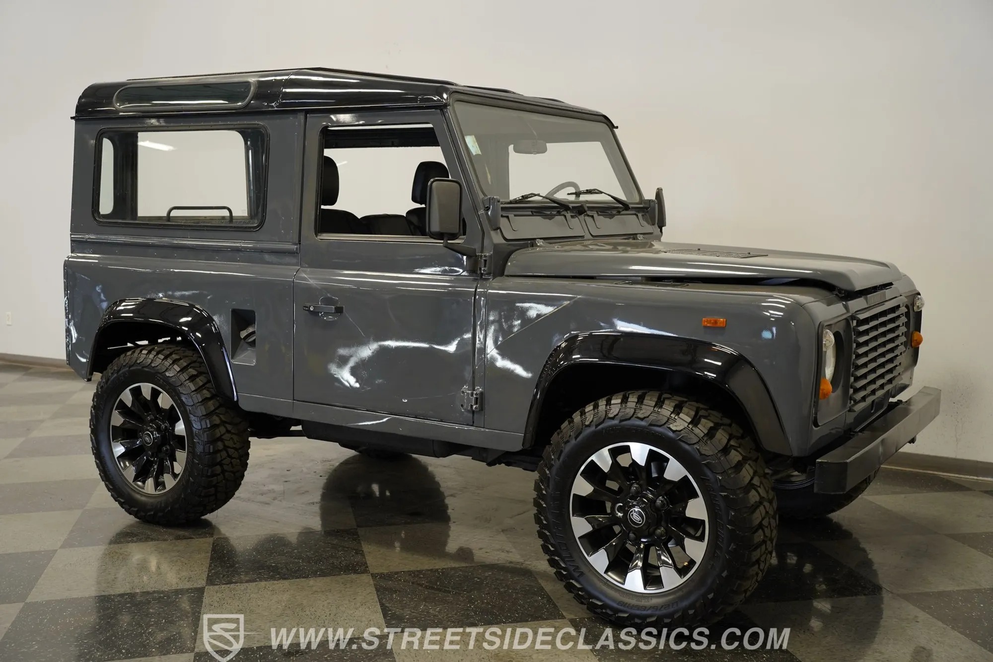 1987 Land Rover Defender 90