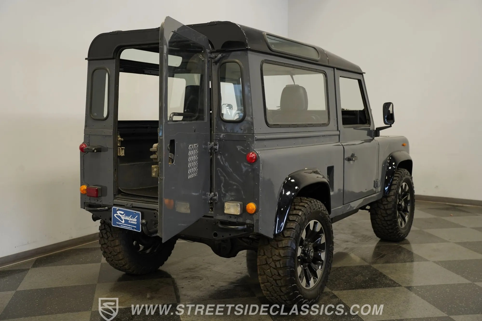 1987 Land Rover Defender 90