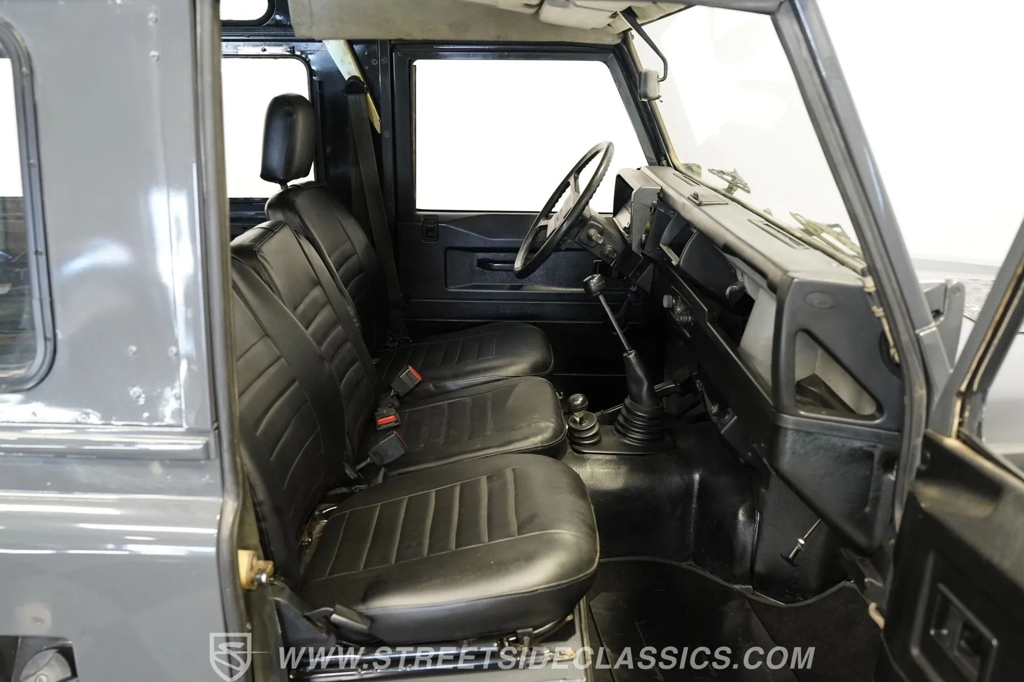 1987 Land Rover Defender 90