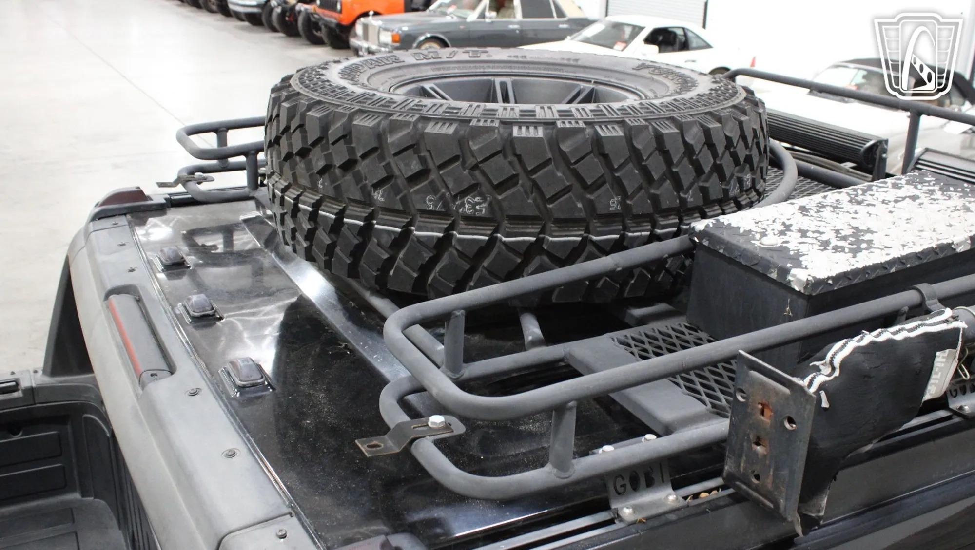 2005 Hummer H2 SUT