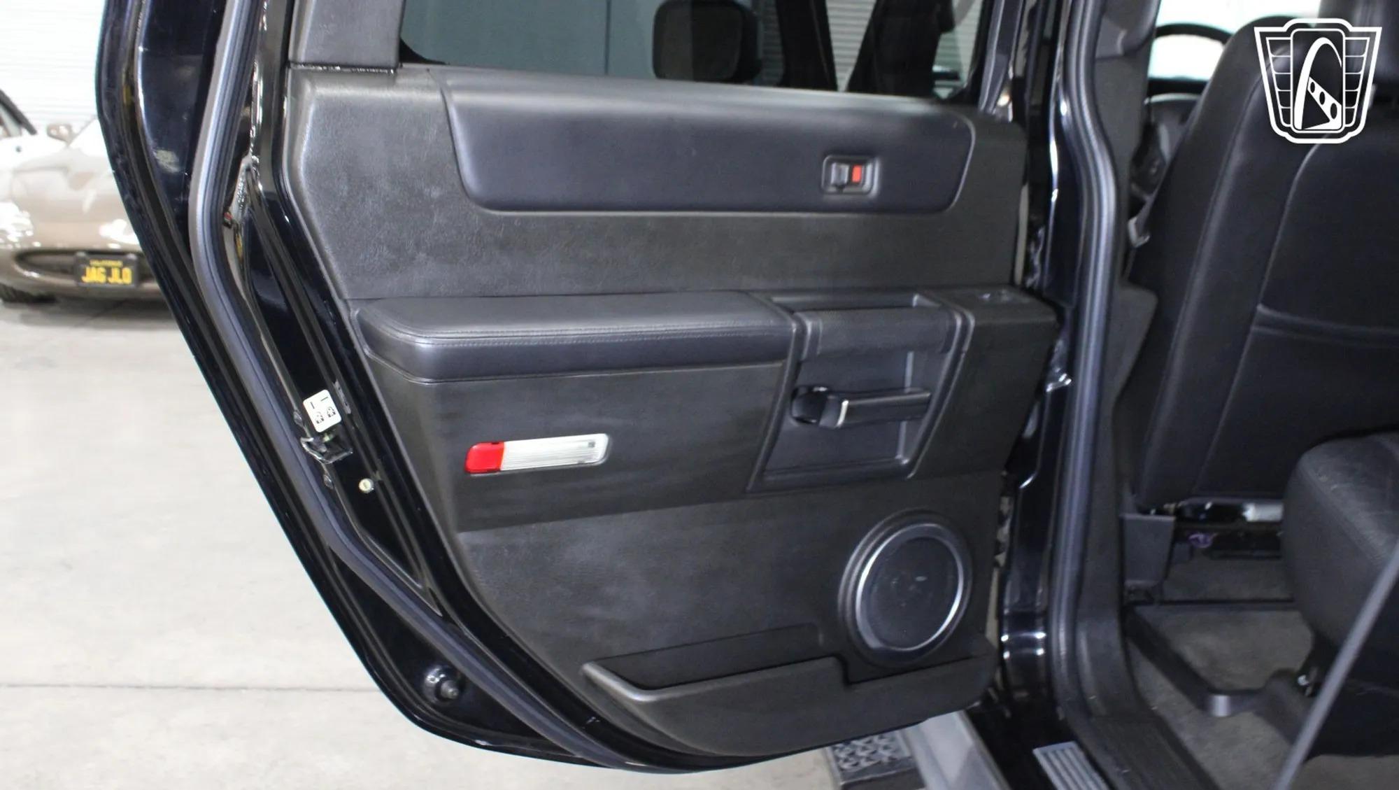 2005 Hummer H2 SUT