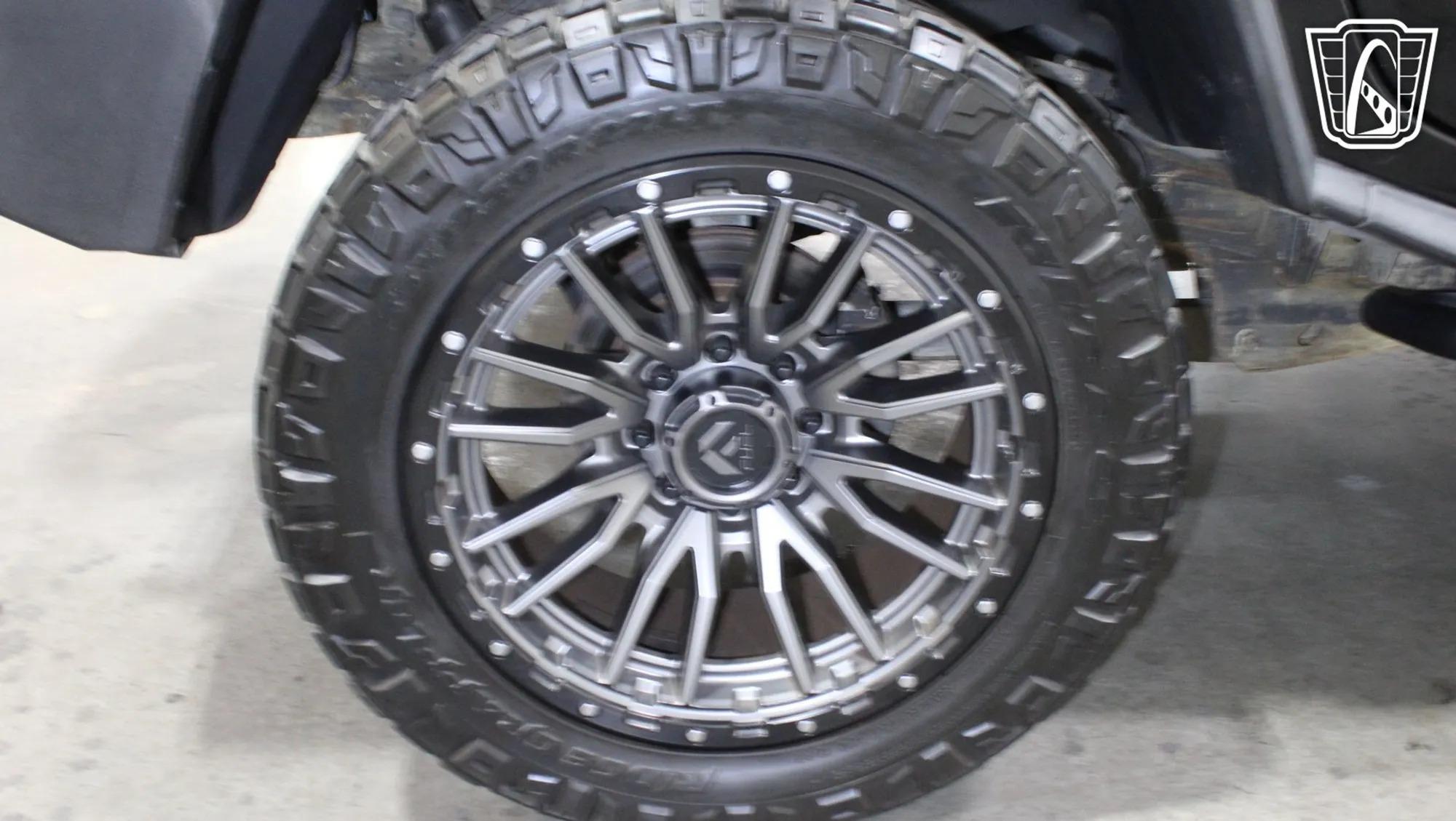 2005 Hummer H2 SUT
