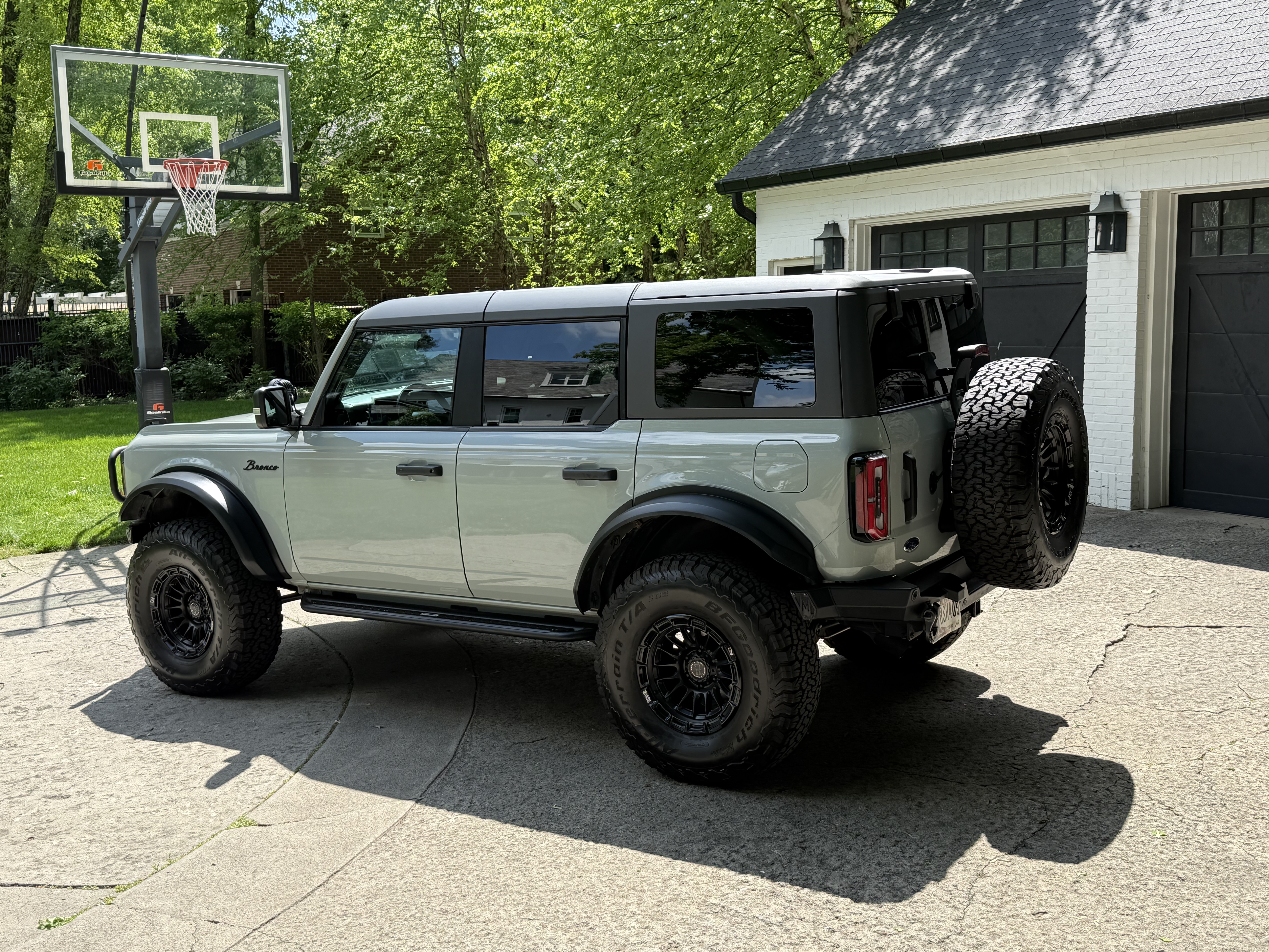 2022 Ford Bronco Badlands Advanced