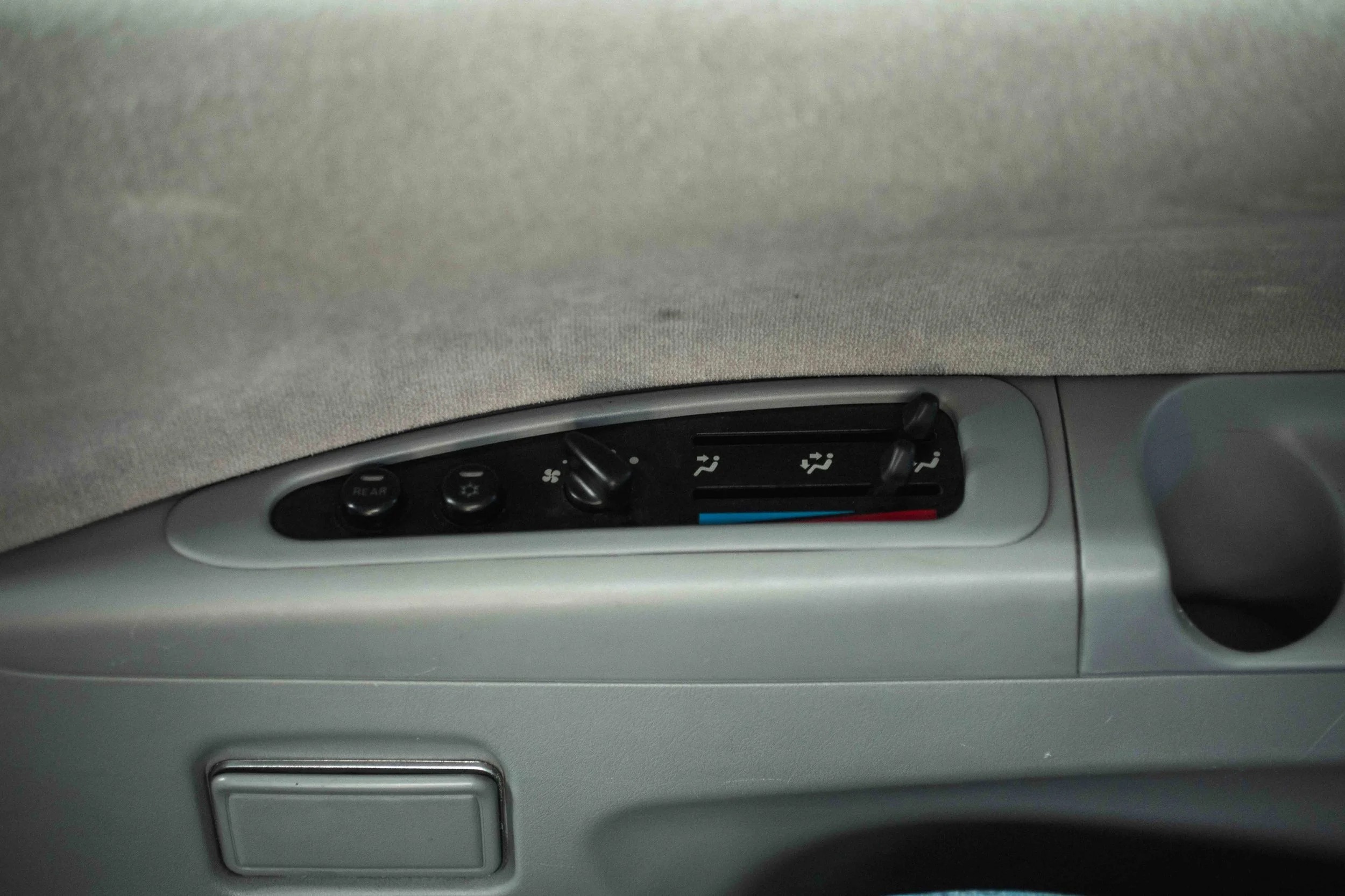1997 Mitsubishi Delica L400 Space Gear Chamonix