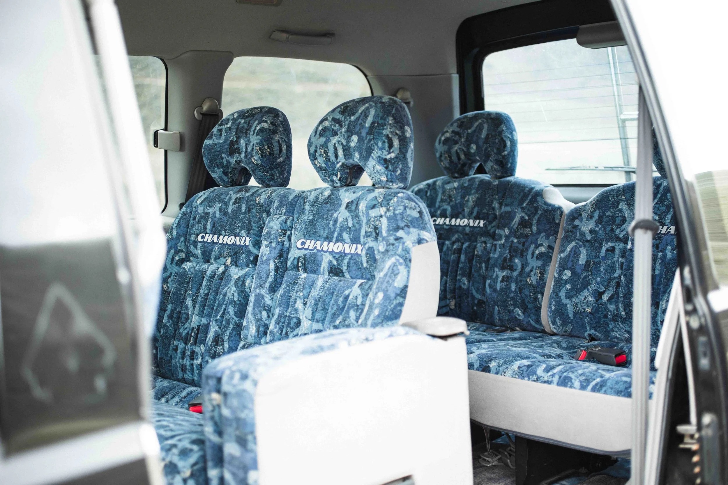 1997 Mitsubishi Delica L400 Space Gear Chamonix