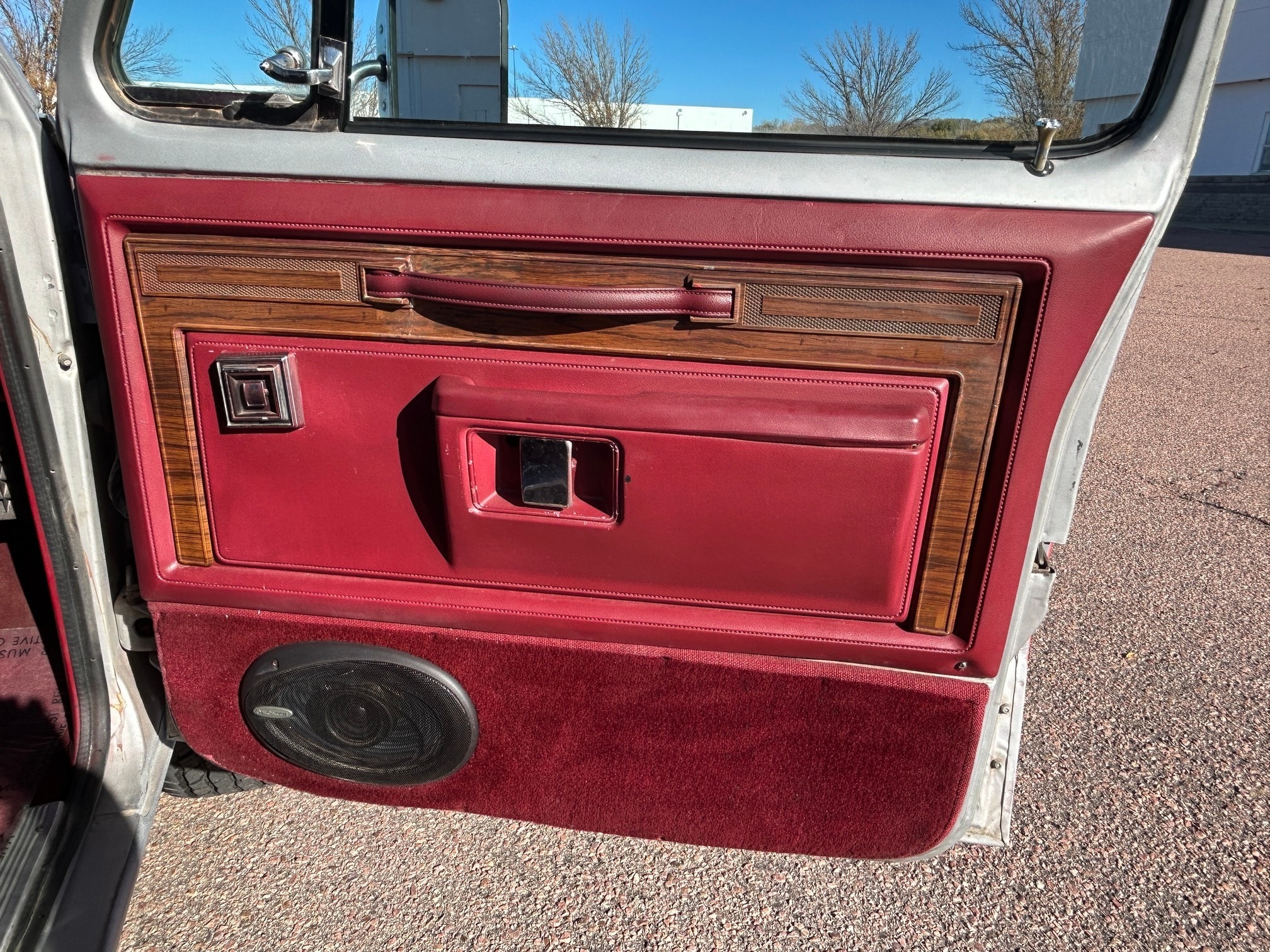 1984 Dodge Ramcharger Royal SE