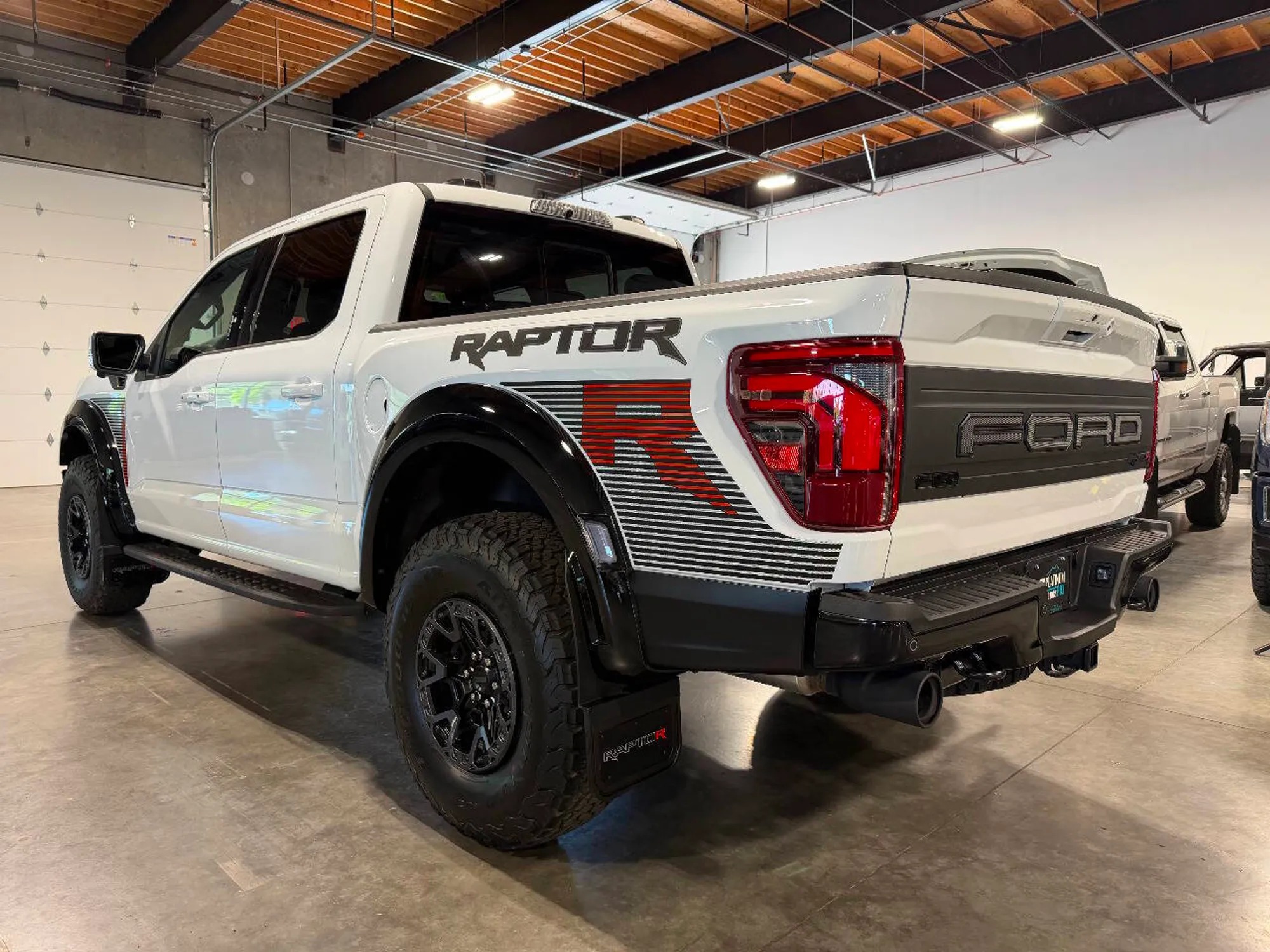 2024 Ford F-150 Raptor R - 2