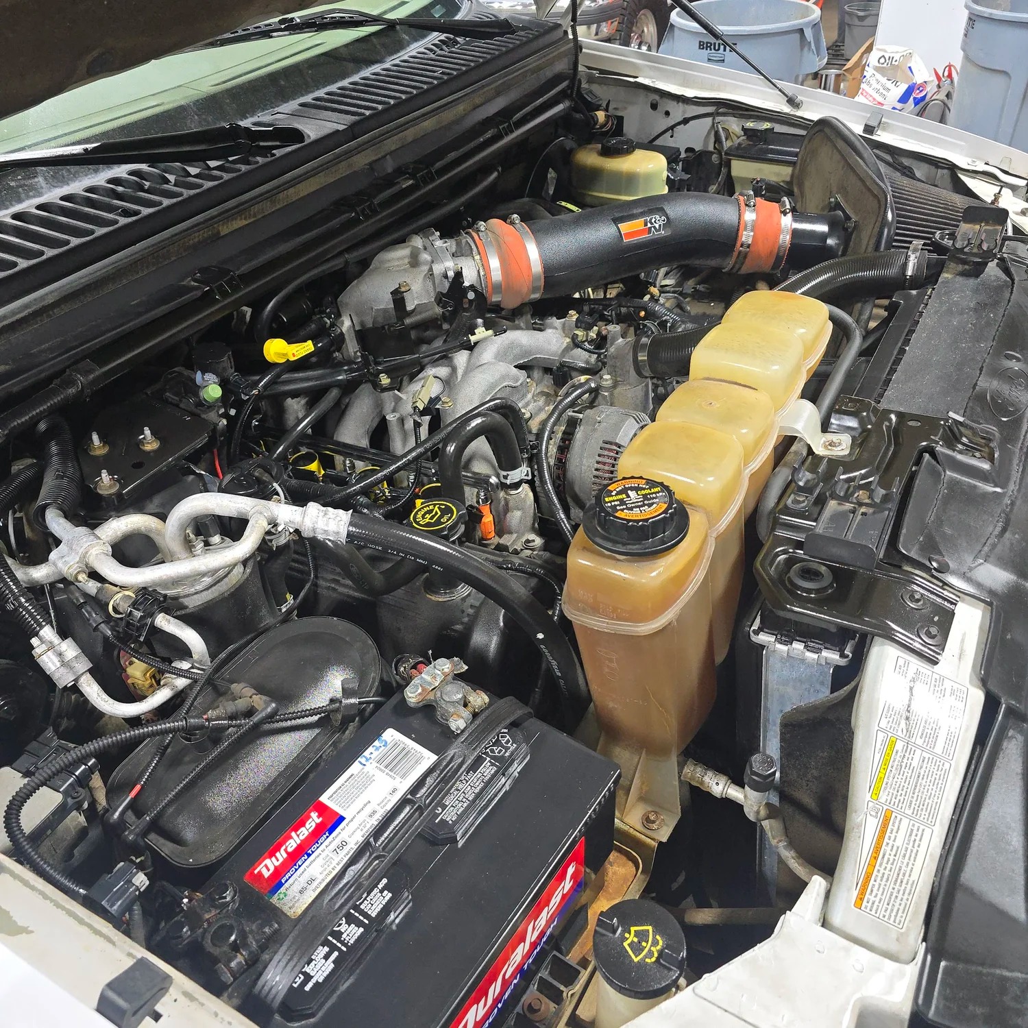 2000 Ford Excursion XLT