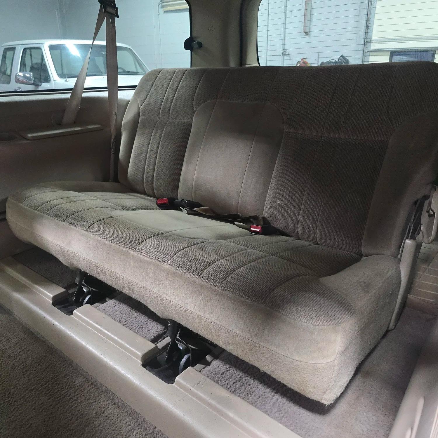 2000 Ford Excursion XLT