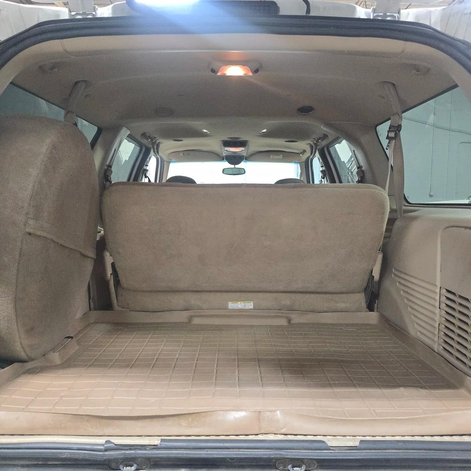 2000 Ford Excursion XLT