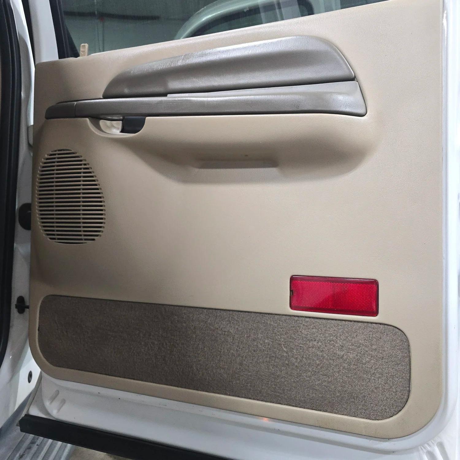 2000 Ford Excursion XLT