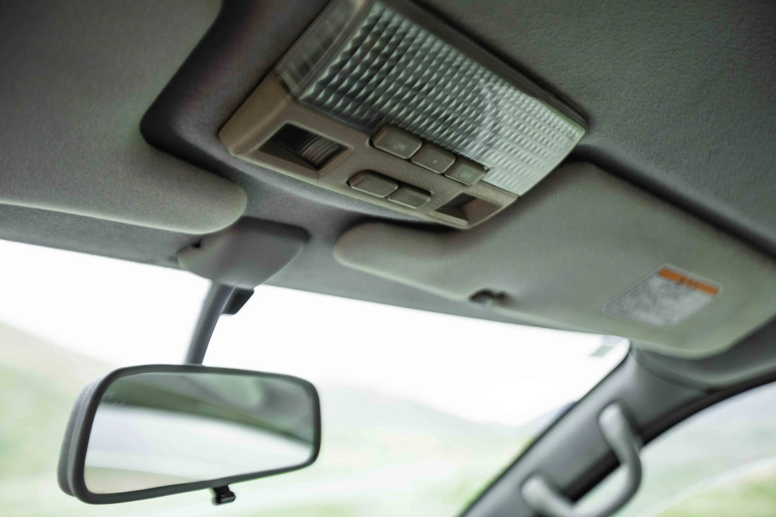 1998 Mitsubishi Delica L400 Space Gear XR Active Field